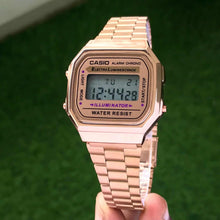 Iconic Ca**o Vintage Watch: Rose Gold Edition
